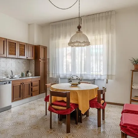 Residenza Martinelli Holiday home Pistoia
